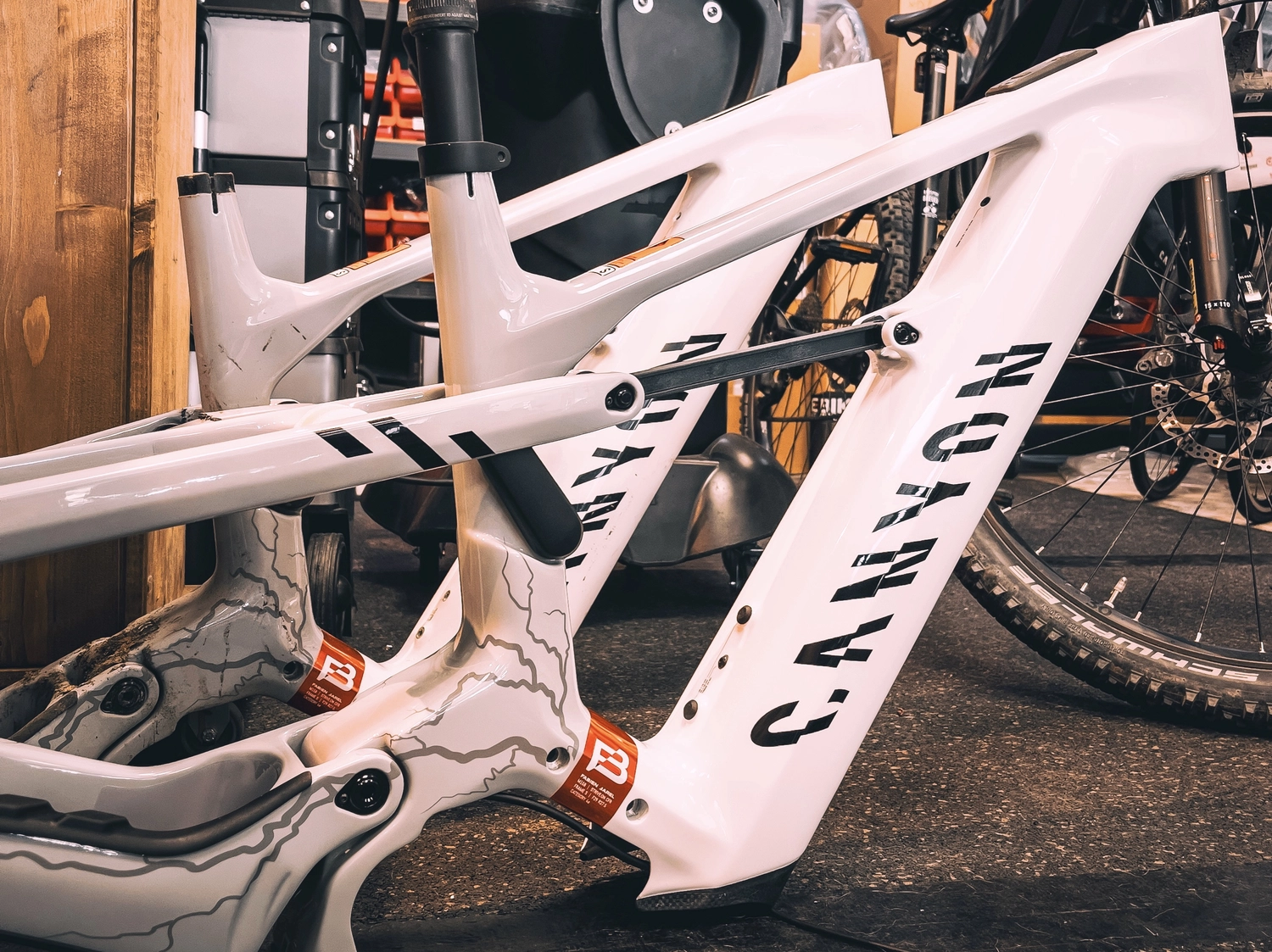 2Rad Ambulanz - Fahrradgeschäft - Canyon-Fahrrad